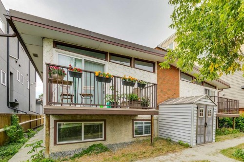 715 5 Street Ne, Calgary, AB - Outdoor With Exterior
