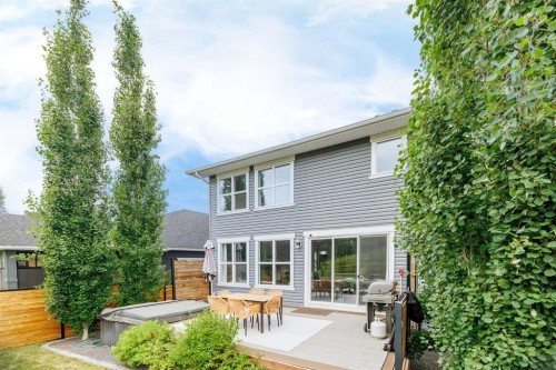 100 Crestbrook View Sw, Calgary, AB - Outdoor With Deck Patio Veranda