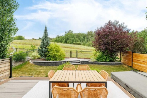 100 Crestbrook View Sw, Calgary, AB - Outdoor With Deck Patio Veranda