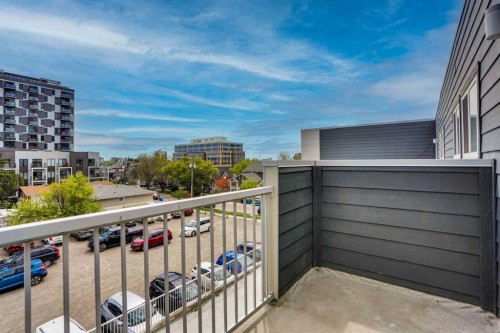 305-431 1 Avenue Ne, Calgary, AB - Outdoor With Exterior