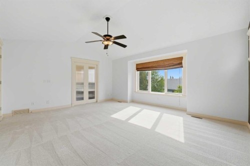 68 Auburn Sound Terrace Se, Calgary, AB - Indoor Photo Showing Other Room