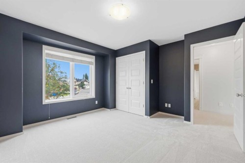 68 Auburn Sound Terrace Se, Calgary, AB - Indoor Photo Showing Other Room
