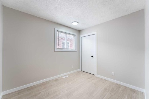 18 Falmere Way Ne, Calgary, AB - Indoor Photo Showing Other Room