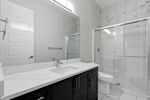 111 Kinniburgh Place, Chestermere, AB - Indoor Photo Showing Bathroom