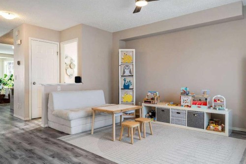 359 Mt Apex Green Se, Calgary, AB - Indoor