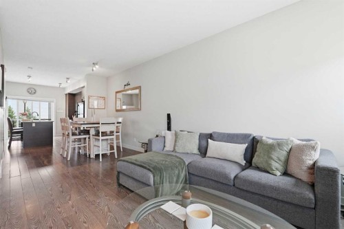 17 Stonehouse Crescent Nw, High River, AB - Indoor Photo Showing Living Room