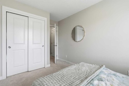 17 Stonehouse Crescent Nw, High River, AB - Indoor Photo Showing Bedroom