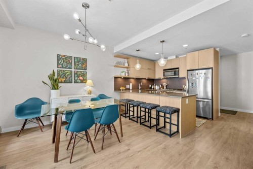 231-721 4 Street Ne, Calgary, AB - Indoor Photo Showing Kitchen With Upgraded Kitchen
