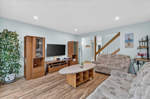 120 Aboyne Place Ne, Calgary, AB - Indoor Photo Showing Other Room
