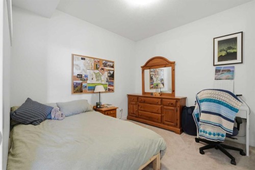 5112-200 Seton Circle Se, Calgary, AB - Indoor Photo Showing Bedroom