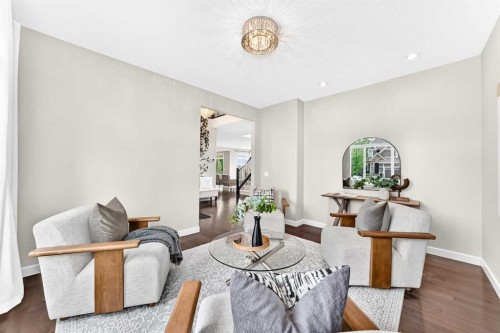 96 Cranarch Heights Se, Calgary, AB - Indoor Photo Showing Living Room