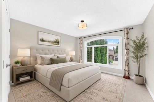 96 Cranarch Heights Se, Calgary, AB - Indoor Photo Showing Bedroom