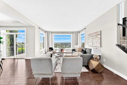 96 Cranarch Heights Se, Calgary, AB - Indoor Photo Showing Living Room