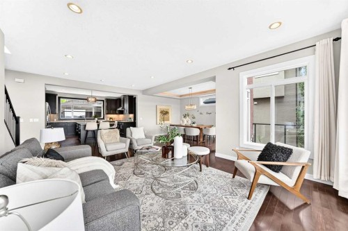 96 Cranarch Heights Se, Calgary, AB - Indoor Photo Showing Living Room