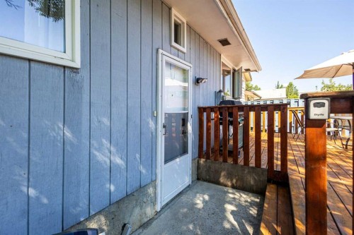14904 1 Street Se, Calgary, AB - Outdoor With Exterior
