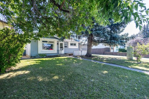 14904 1 Street Se, Calgary, AB - Outdoor