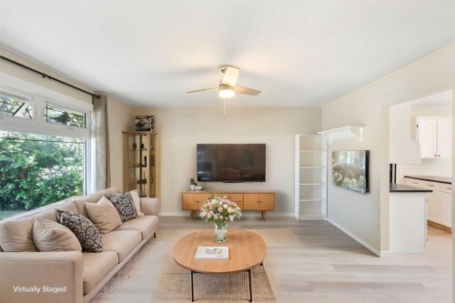 14904 1 Street Se, Calgary, AB - Indoor Photo Showing Living Room