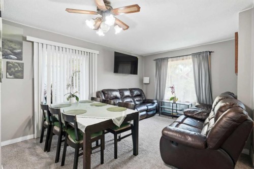 2145 24 Avenue, Didsbury, AB - Indoor