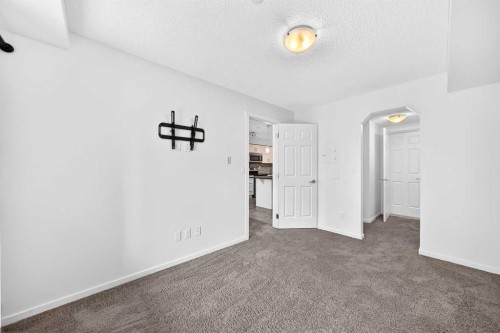 5315-755 Copperpond Boulevard Se, Calgary, AB - Indoor Photo Showing Other Room