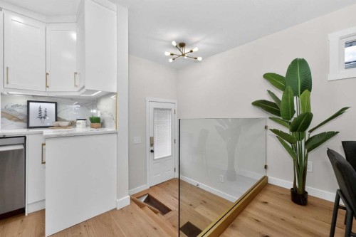 12031 Candiac Road Sw, Calgary, AB - Indoor