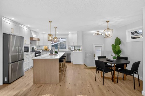 12031 Candiac Road Sw, Calgary, AB - Indoor