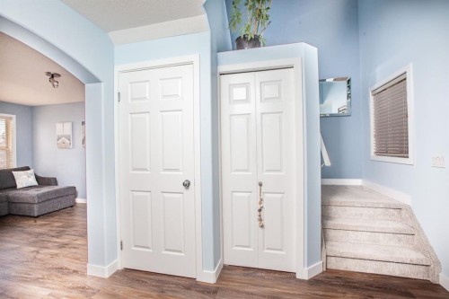443 Tuscany Ridge Heights Nw, Calgary, AB - Indoor Photo Showing Other Room