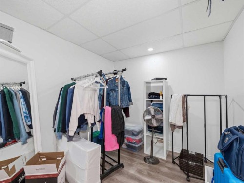 6506 Ranchview Drive Nw, Calgary, AB - Indoor With Storage