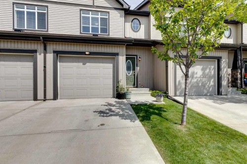 72 Copperpond Landing Se, Calgary, AB - Outdoor With Exterior