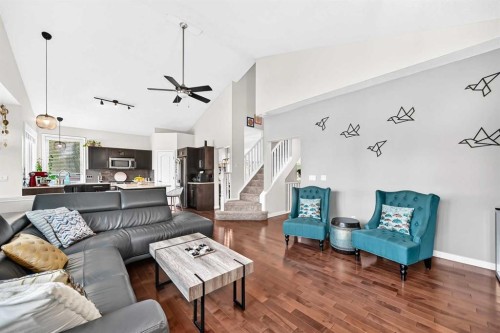 152 Chaparral Drive Se, Calgary, AB - Indoor Photo Showing Living Room