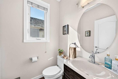 152 Chaparral Drive Se, Calgary, AB - Indoor Photo Showing Bathroom
