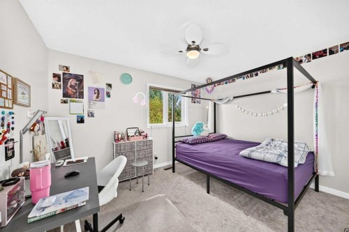 152 Chaparral Drive Se, Calgary, AB - Indoor Photo Showing Bedroom
