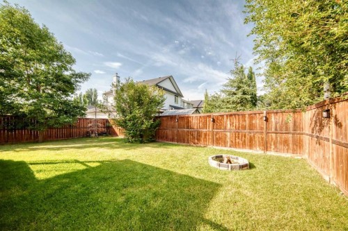 152 Chaparral Drive Se, Calgary, AB - Outdoor With Backyard