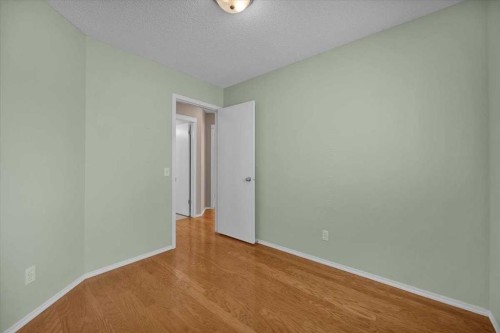 231 Tuscany Drive Nw, Calgary, AB - Indoor Photo Showing Other Room