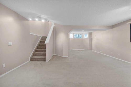 231 Tuscany Drive Nw, Calgary, AB - Indoor