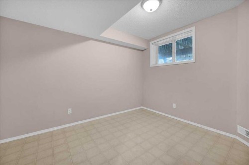 231 Tuscany Drive Nw, Calgary, AB - Indoor Photo Showing Other Room