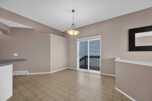 231 Tuscany Drive Nw, Calgary, AB - Indoor Photo Showing Other Room