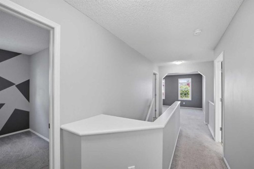 84 Cougar Ridge Circle Sw, Calgary, AB 