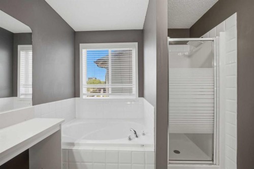 84 Cougar Ridge Circle Sw, Calgary, AB 