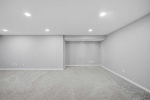 84 Cougar Ridge Circle Sw, Calgary, AB 