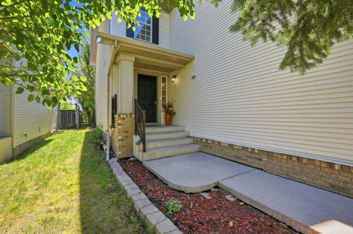 84 Cougar Ridge Circle Sw, Calgary, AB 