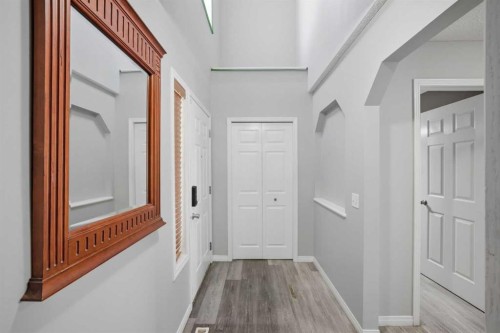 84 Cougar Ridge Circle Sw, Calgary, AB 