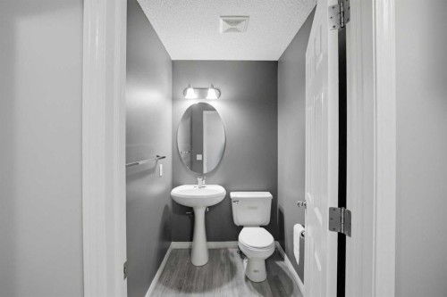 84 Cougar Ridge Circle Sw, Calgary, AB 