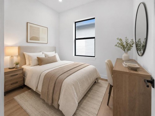 2354 7 Street Nw, Calgary, AB - Indoor Photo Showing Bedroom