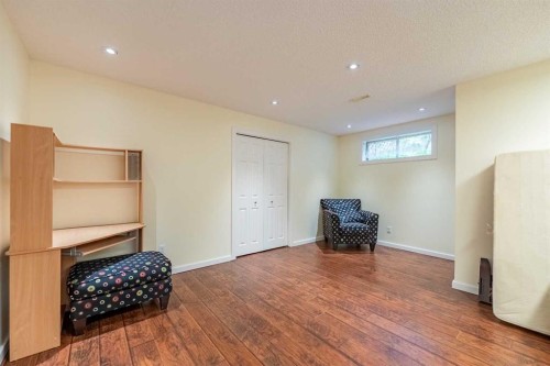 46 Mountain Park Drive Se, Calgary, AB - Indoor