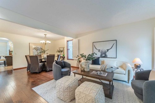 46 Mountain Park Drive Se, Calgary, AB - Indoor Photo Showing Living Room