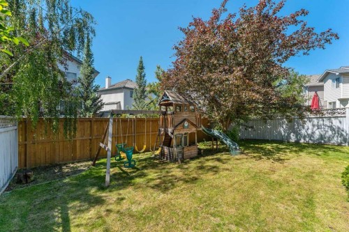 29 Douglas Glen Crescent Se, Calgary, AB - Outdoor