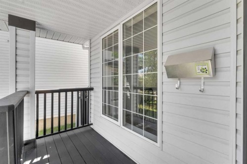 29 Douglas Glen Crescent Se, Calgary, AB - Outdoor With Exterior