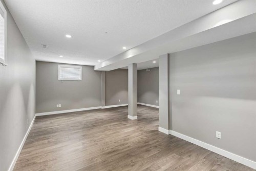 139 Hidden Creek Gardens Nw, Calgary, AB - Indoor