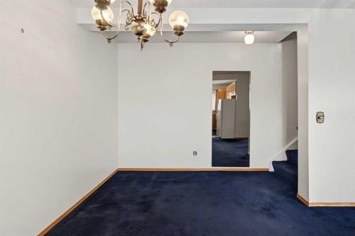 75-175 Manora Place Ne, Calgary, AB - Indoor Photo Showing Other Room