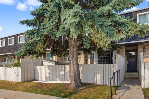 75-175 Manora Place Ne, Calgary, AB - Outdoor